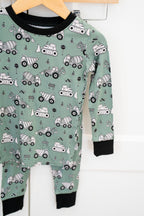 Construction Trucks | Two Piece Set