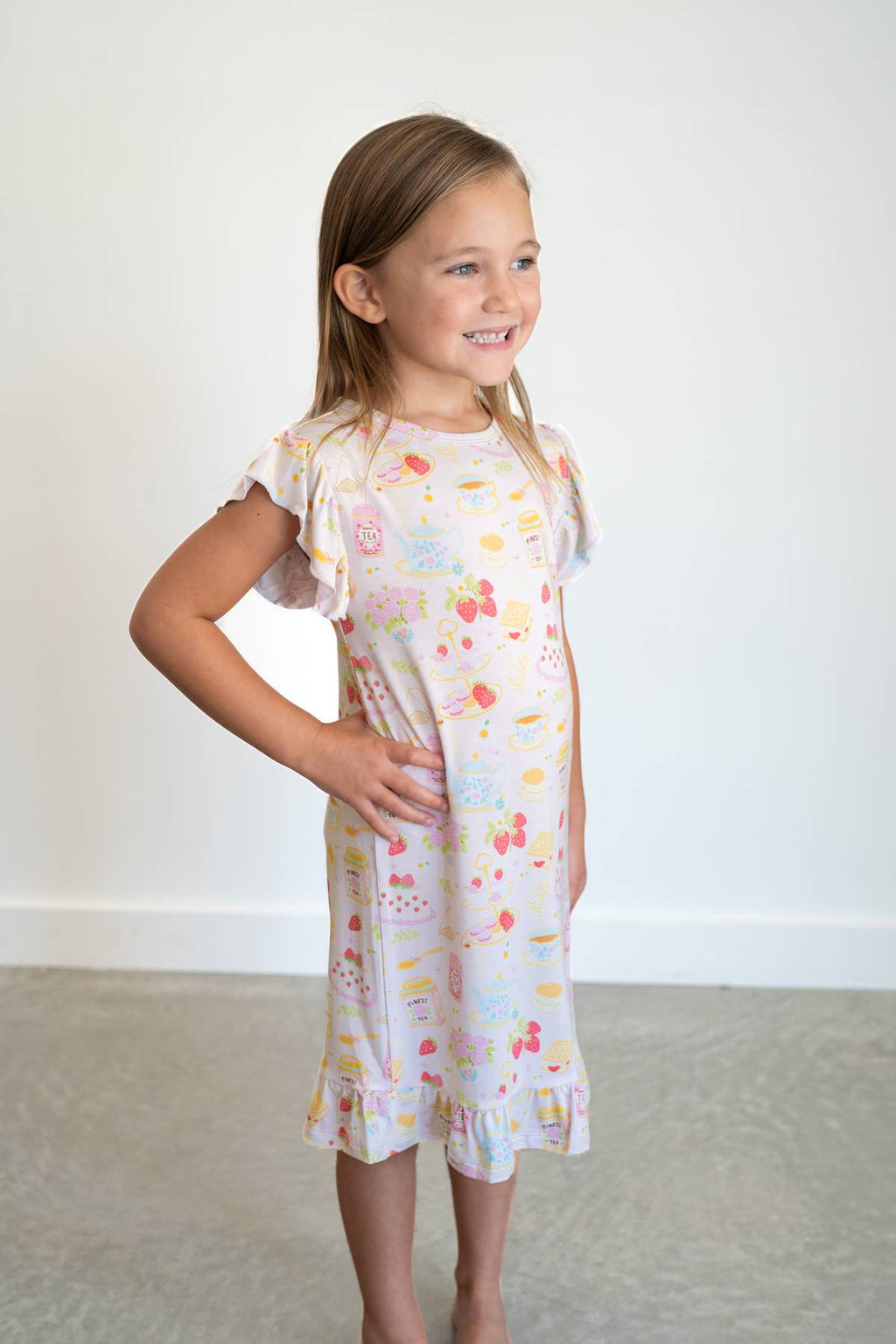 Afternoon Tea | Nightgown